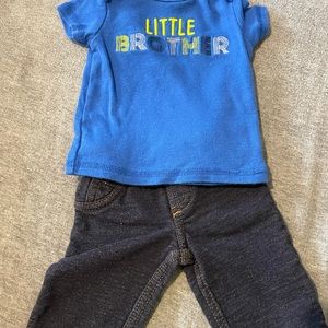 Newborn outfit